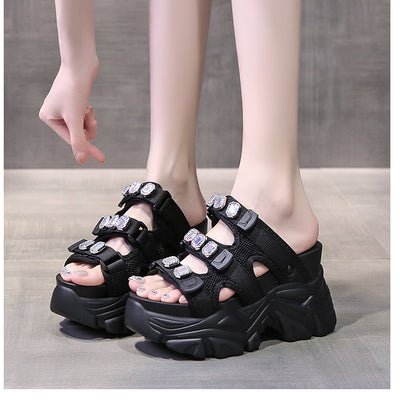 Pantuflas Tipo Sandalia con Cuña Gruesa para Uso Exterior - Image 21