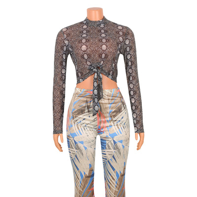 Blusa Manga Larga Transparente con Estampado de Serpiente - Image 15