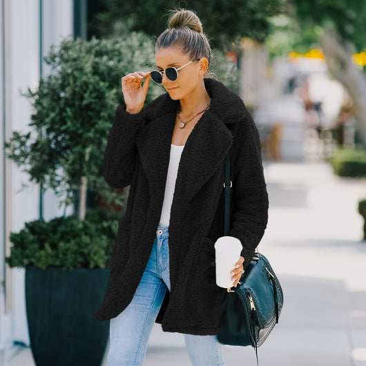 Abrigo de Mujer en Pelaje Sintético Suave - Estilo Casual Elegante - Image 4