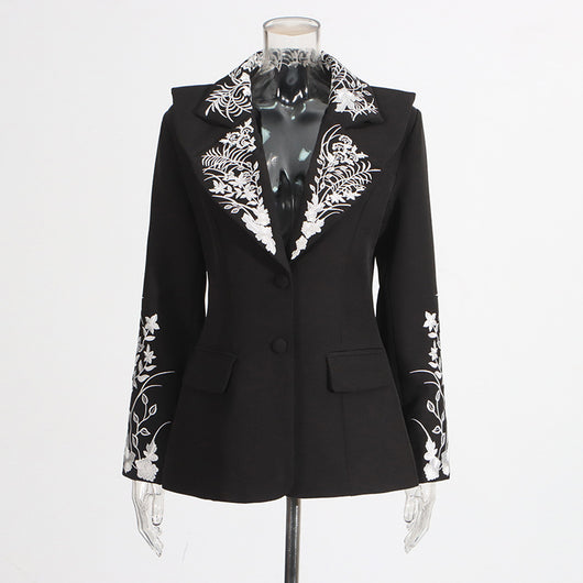 Blazer Retro Ajustado con Cintura Marcada y Bordados - Image 3