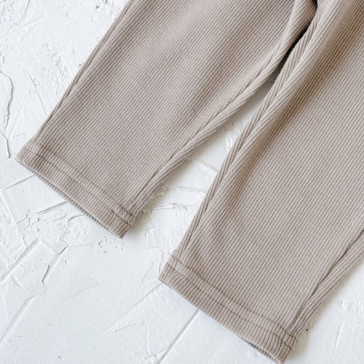 White long-sleeve baby hoodie with a brown bear print and matching ribbed beige sweatpants set. - Image 14