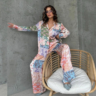 Conjunto Estampado Europeo Americano: Blusa Manga Larga y Pantalón para Mujer - Image 4