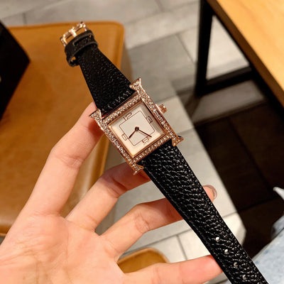 Reloj de Dama con Diamantes y Movimiento de Cuarzo - Image 3