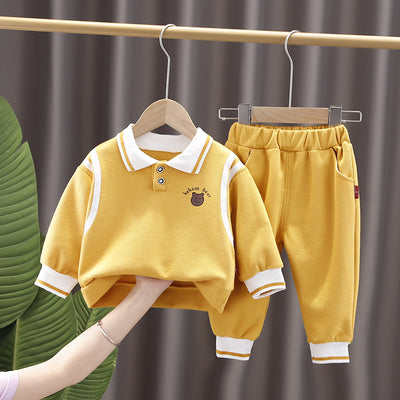 Conjunto Deportivo Infantil de Dos Piezas con Cuello Solapa
