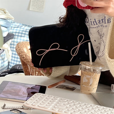 Funda Protectora para Tablet y Laptop con Diseño Elegante de Moño - Image 14
