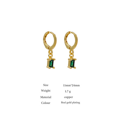 Aretes Rectangulares Minimalistas Chapados en Oro - Estilo Fashion Blogger - Image 9