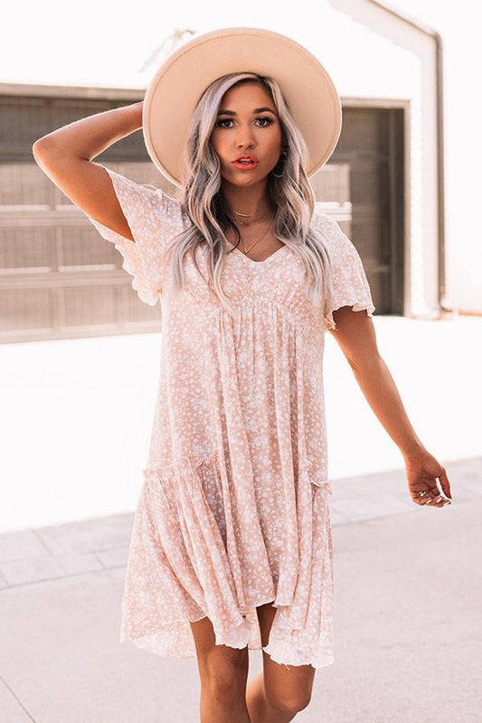Vestido Halter con Escote V, Estampado Floral Pequeño y Detalles de Orejas de Madera