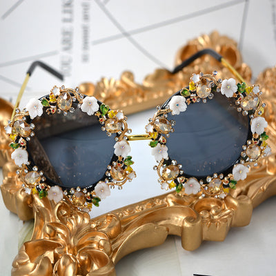 Gafas de Sol Barrocas Florales Transparentes Hechas a Mano - Image 4