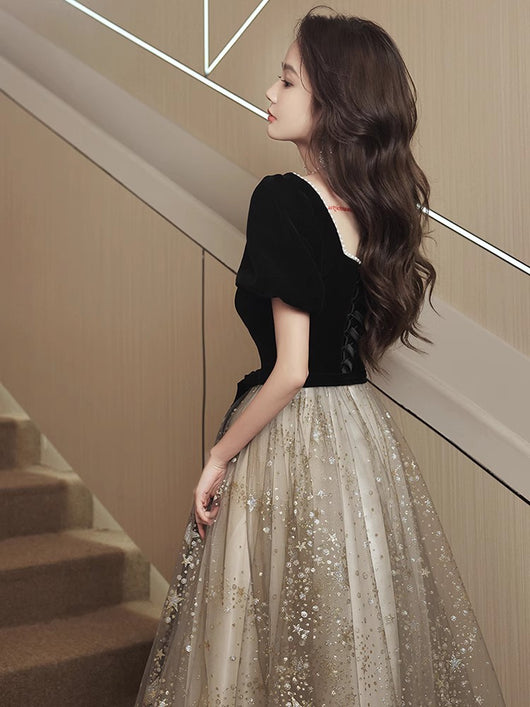 Vestido de Noche Negro Elegante de Lujo Francés para Mujer - Image 4