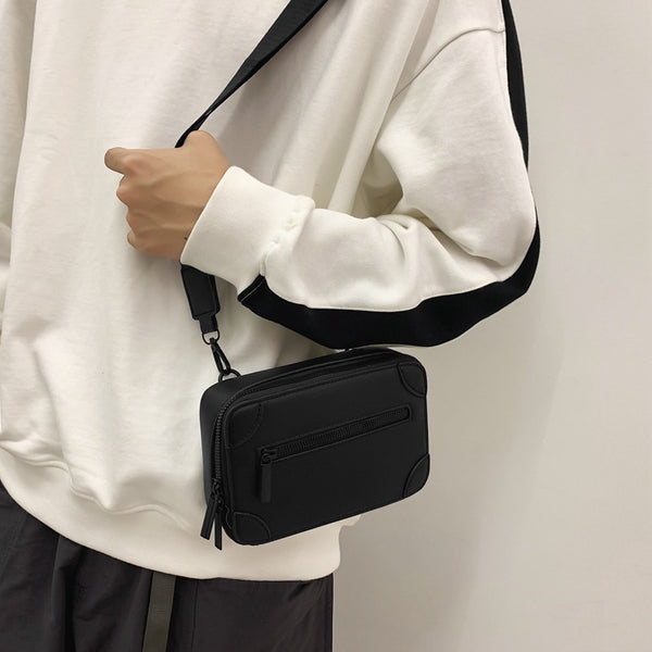 Bolsa Mensajero Cuadrada Compacta para Hombre - Estilo Moderno