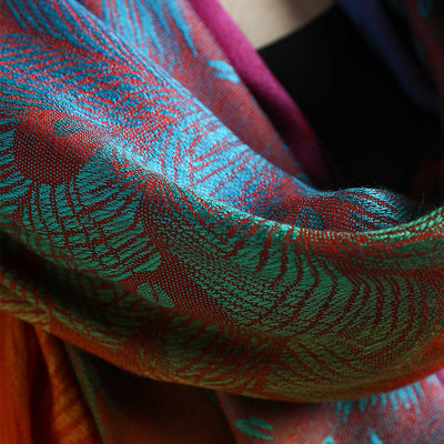 Capa Larga Jacquard con Borlas y Plumas para Mujer - Image 15