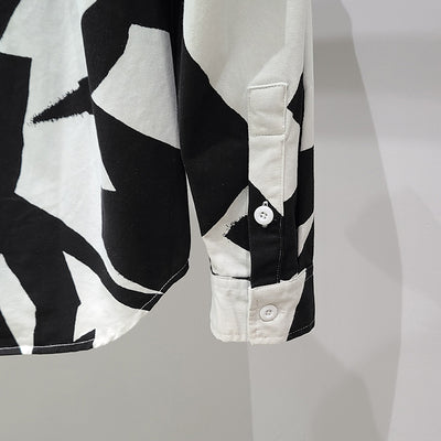 Chaqueta Camisa Manga Larga Geométrica Blanco y Negro para Hombre - Image 7