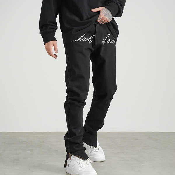 Jeans Retro con Bordados Trendy y Cortes Laterales