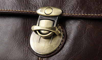 Bolso de Cuero Genuino para Hombre Estilo Retro con Textura Premium - Image 10