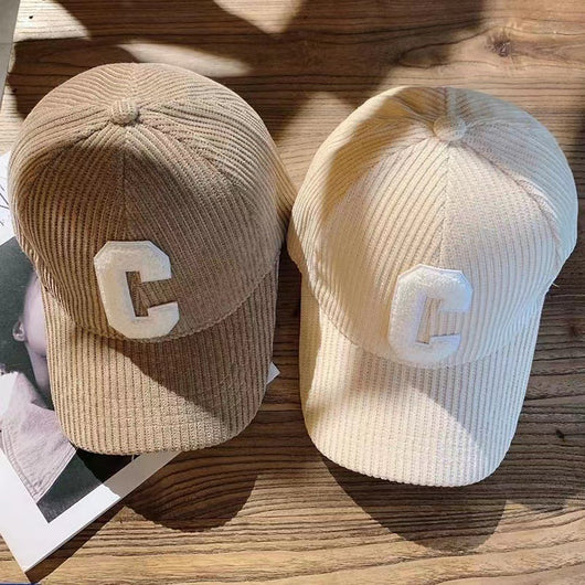 Gorra Deportiva Pato de Pana con Letra C - Image 17