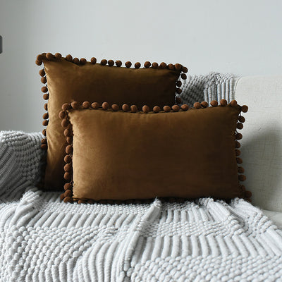Funda de Almohada Terciopelo con Bolas de Pelaje - Image 24