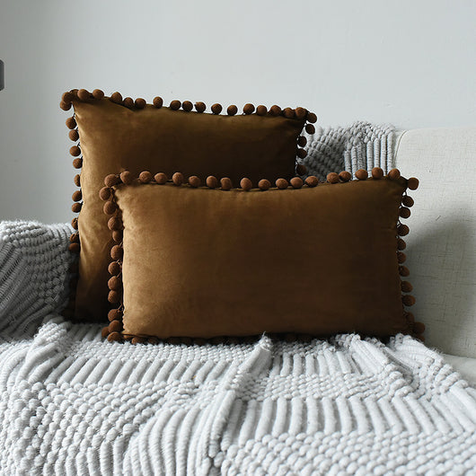 Funda de Almohada Terciopelo con Bolas de Pelaje - Image 24