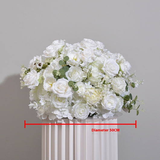Bola Floral de Hortensias y Rosas para Decoración de Mesas de Boda - Image 6
