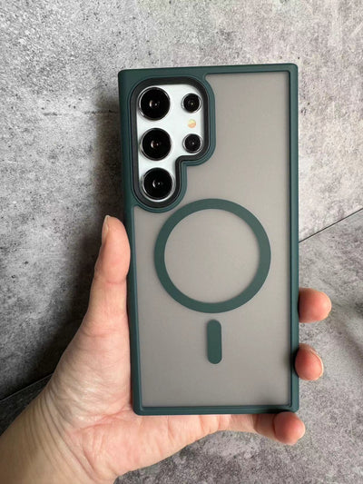 Funda Magnética Absorbente de Impactos con Acabado Mate - Image 7