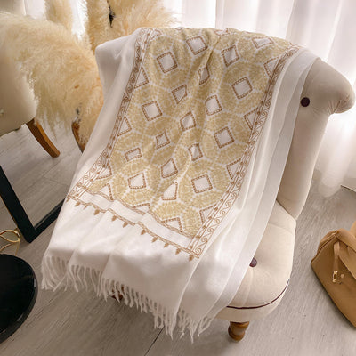 Chal Bordado con Flecos y Patrón Jacquard Geométrico para Mujer - Image 9