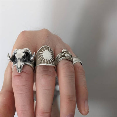 Anillo de Calavera Carnero Punk en Acero Inoxidable - Image 7