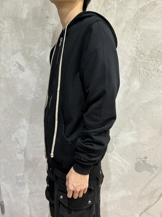 Sudadera Negra con Capucha y Cierre para Hombre - Image 14