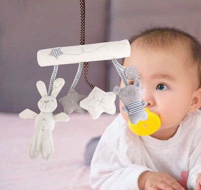 Juguetes Colgantes Suaves para Bebé - Sonajeros de Peluche para Cuna y Carrito - Image 17