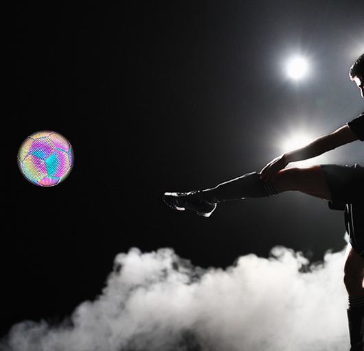 Balón de Fútbol Luminoso Reflectante con Costuras de Máquina - Image 10