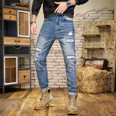 Jeans Slim Fit Rectos con Detalles de Rotos y Contraste de Color - Image 11
