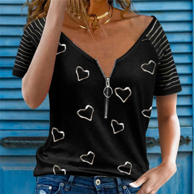 Playera Casual con Cuello V y Cierre Frontal Estampada - Image 9