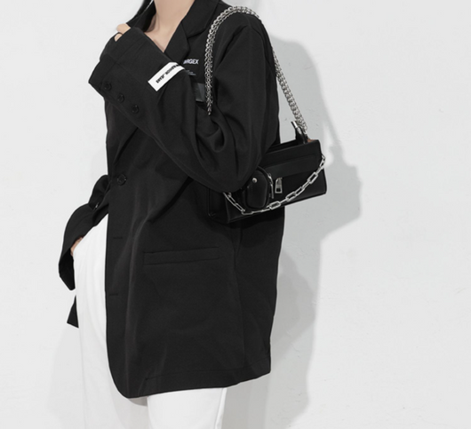 Bolso Bandolera Cuadrado con Cadena - Estilo Minimalista Axila - Image 9