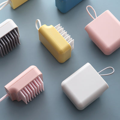 Cepillo Multifuncional para Baño de Mascotas - Peine Deslanador y Masajeador - Image 4