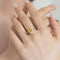 Anillo de Plata 925 con Circonita 8A y Diseño Floral Tallado - Joyería Étnica Premium