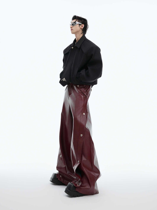 Pantalón Rojo Mate Plisado Ancho Deconstruido - Image 7