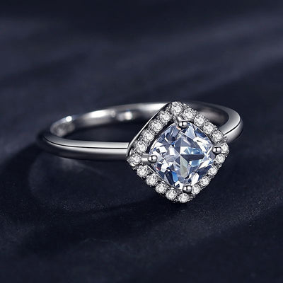 Anillo de Diamante Simulado Estilo Influencer - Anillo de Boda Elegante - Image 3