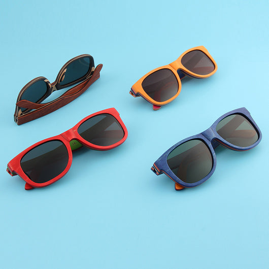 Gafas de Sol Polarizadas con Montura Ovalada y Puente de Madera