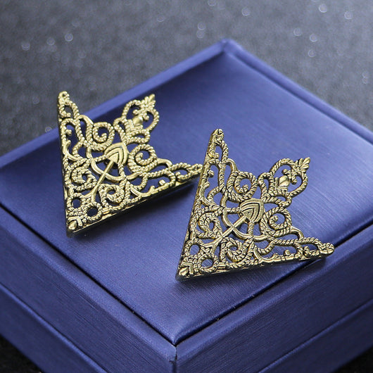 Broche Retro de Triángulo con Patrón Vintage - Image 18