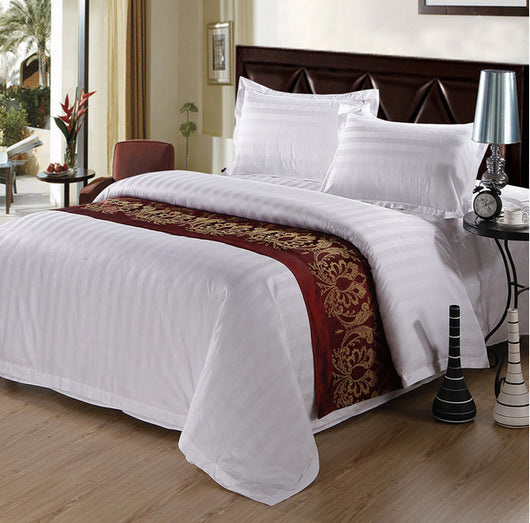 Juego de Cama de Hotel de Cuatro Piezas - Image 8