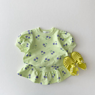 Conjunto Infantil Estilo Occidental: Blusa Manga Corta y Falda Cereza - Image 3