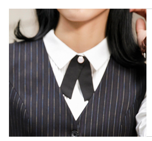 Uniforme Profesional Rayas Cuello V - Delantal de Trabajo Elegante - Image 7