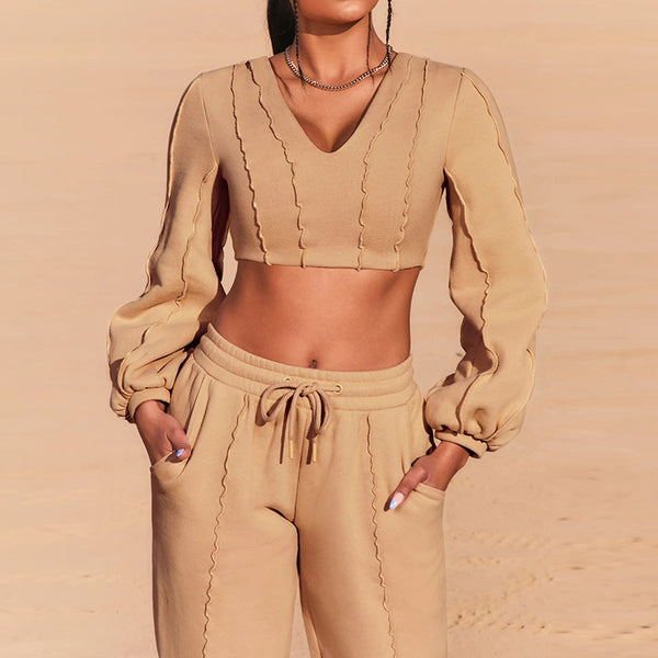 Conjunto Deportivo Mujer: Sudadera Cropped Cuello V Manga Larga + Pantalón