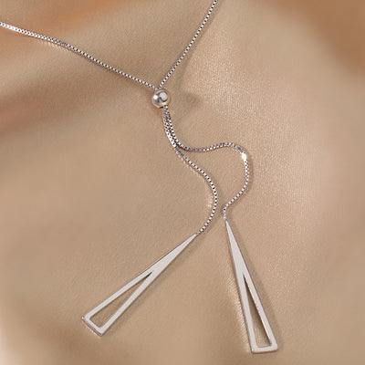 Collar de Plata Esterlina con Triángulo Geométrico Ajustable para Mujer - Image 9