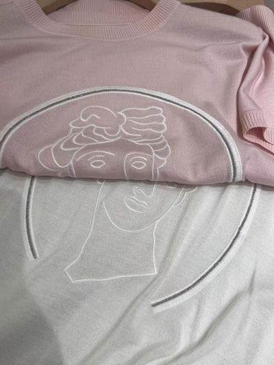 Suéter Tejido Corto para Mujer con Patrón de Cuentas - Diseño Industrial Moderno - Image 16