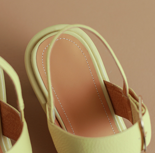 Sandalias de Cuero para Mujer con Punta Cuadrada - Comodidad de Verano - Image 9