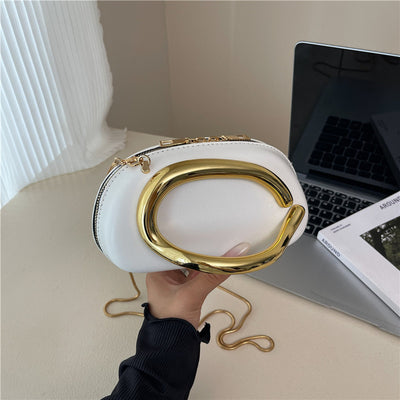 Bolsa Pequeña Vintage con Cadena de Metal y Mochila Crossbody - Image 7