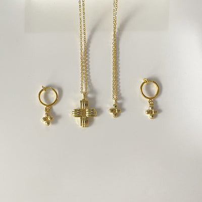 Juego de Collar y Aretes Cruz Diseño Exclusivo para Mayorista - Image 2