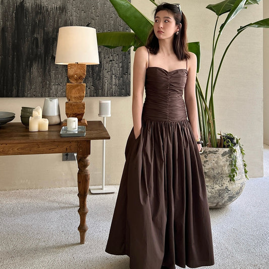 Vestido Plisado de Algodón con Escote V y Cintura Ajustable