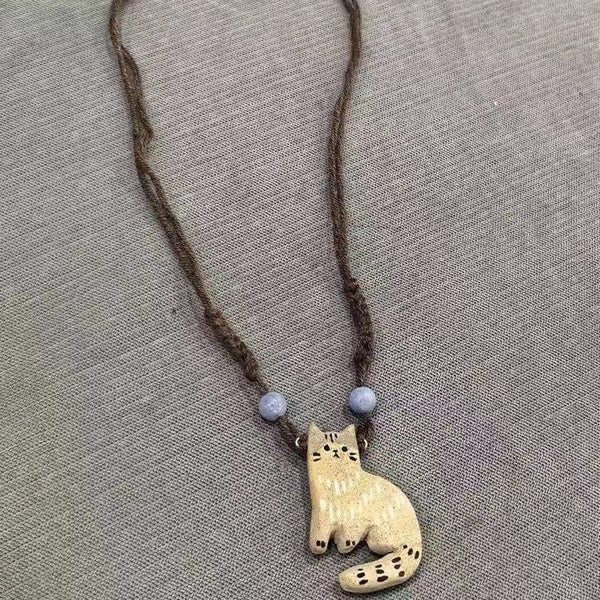 Collar Trenzado Gatito Beige Retro para Mujer