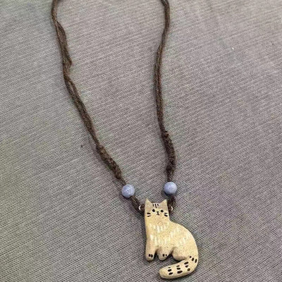 Collar Trenzado Gatito Beige Retro para Mujer