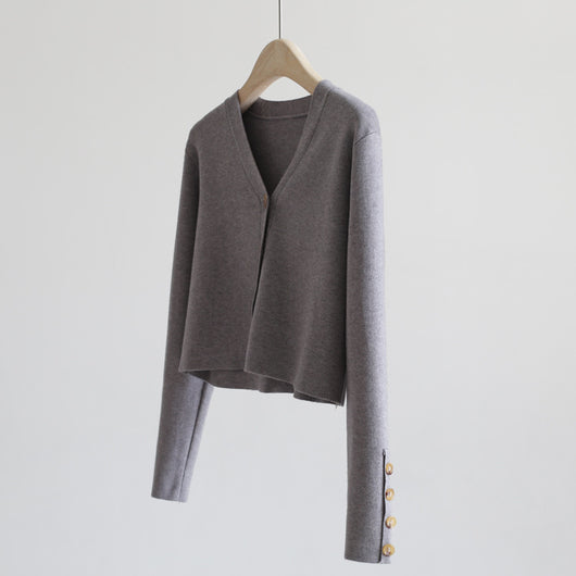Conjunto Elegante: Cardigan Corto + Vestido Tejido con Tirantes - Image 18